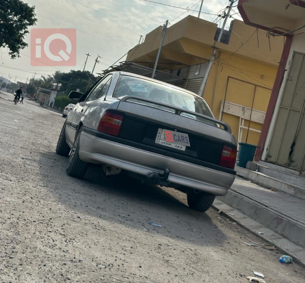 اوبل فيكترا